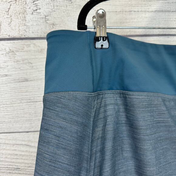 Athleta Plus Size Teal Heather Run With It Textured 3.5in Shorts Size 3X - Picture 3 of 9